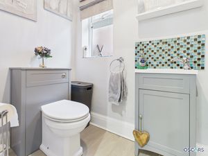 Photo 17- click for photo gallery